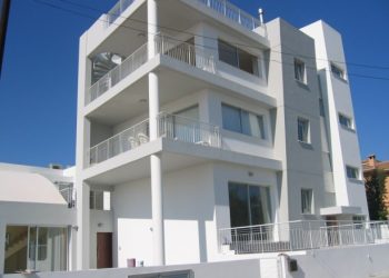 Apartment in Aglantzia 2003